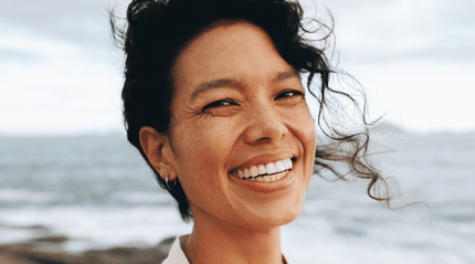 Collagen supplement benefits for skin and joints illustration